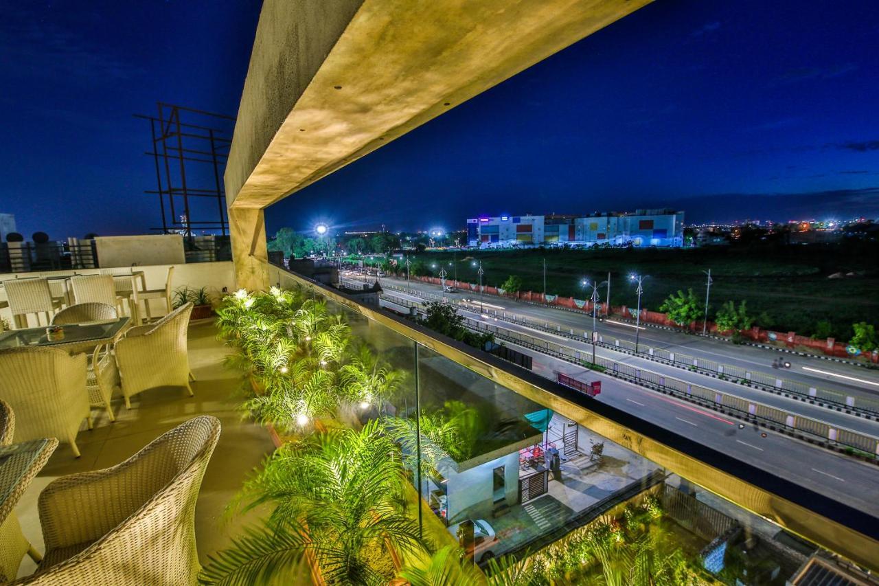 Hotel Sumaditya Jaipur Dış mekan fotoğraf